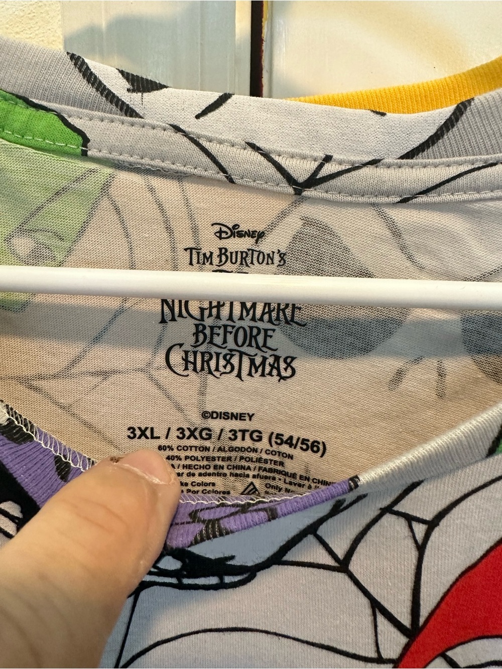 Disney Tim Burton's The Nightmare Before Christmas Web Mask Toss Graphic T-Shirt - Picture 7 of 8